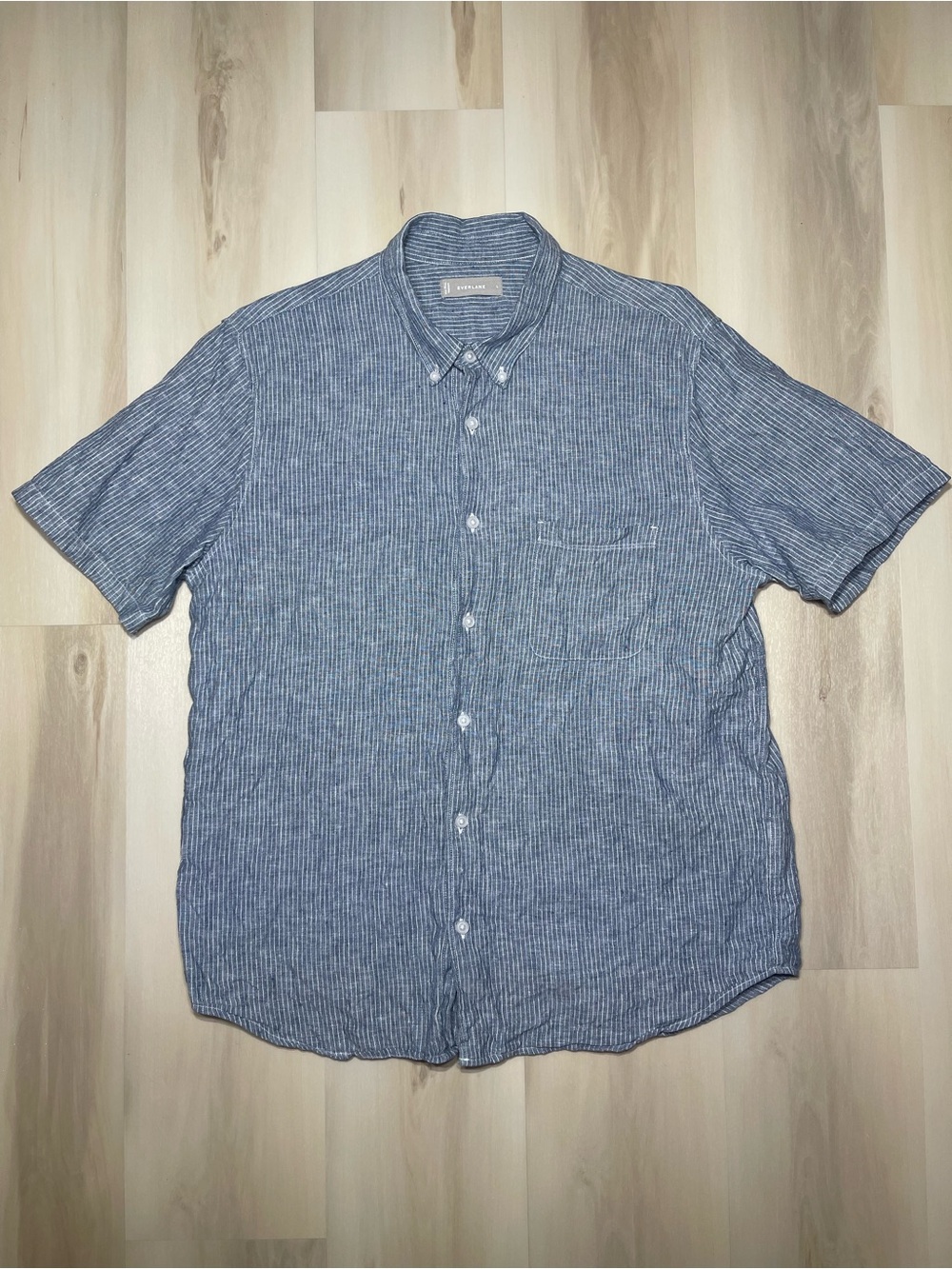 Everlane The Classic Short-Sleeve Shirt in Linen Striped Blue Sz L Summer Preppy
